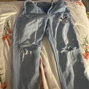 American Eagle mom jeans